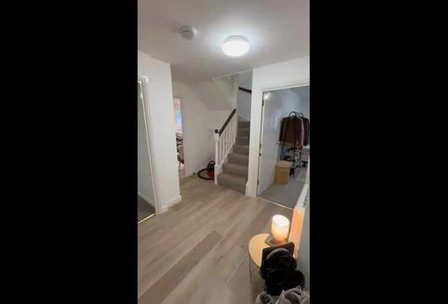Video 1: 