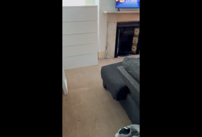Large Knock through double open plan room Main Photo