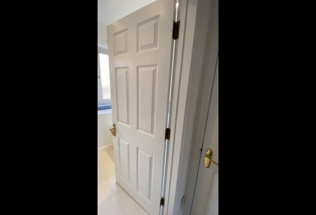 Property in Uxbridge near station / Brunel Uni Main Photo