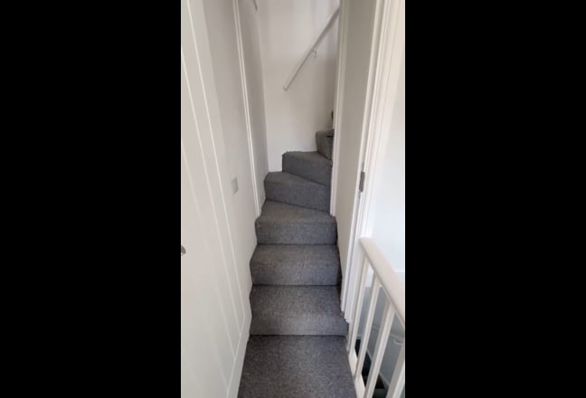 All en-suite rooms close to town Main Photo