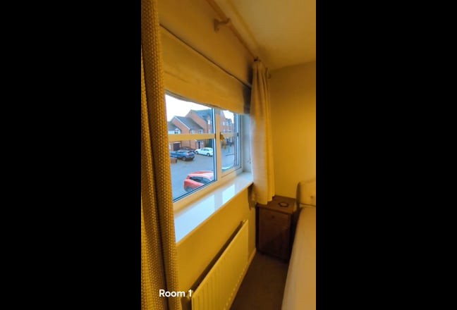Spacious Double bedroom, must view! All bills incl Main Photo
