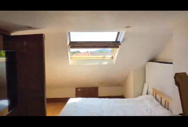 Loft Ensuite Room in Rayners Lane  Main Photo