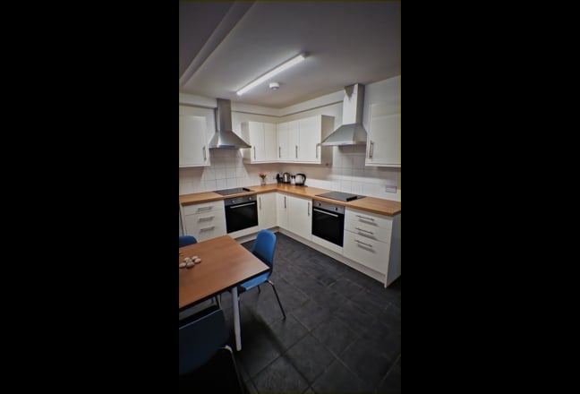 Video 1: Kitchen