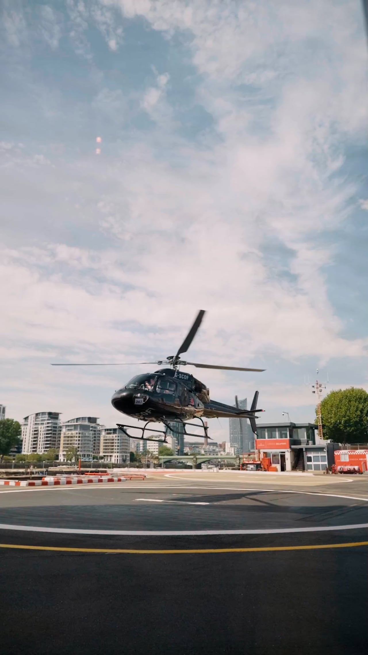 N1 Helicopter