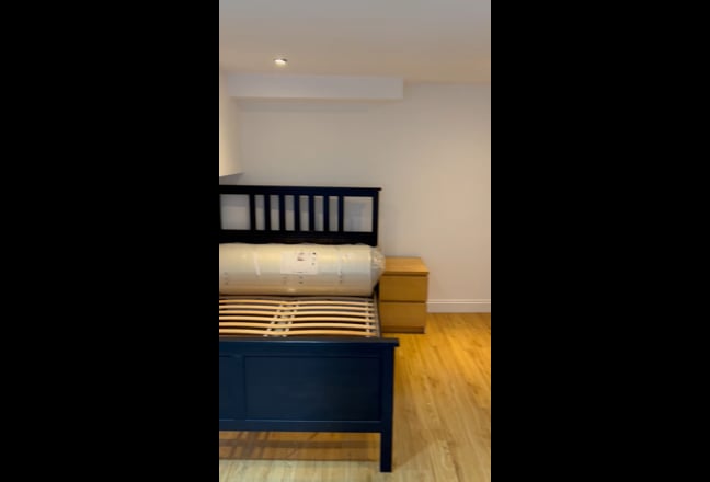 BILLS INC, Double room, own kitchen, prof house,  Main Photo