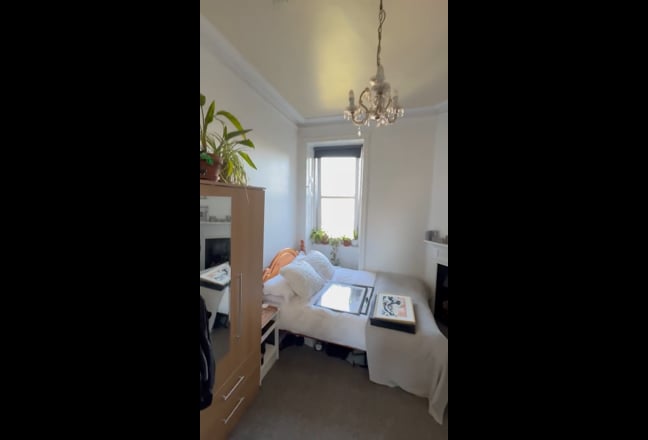 Double Room available in Fountainbridge Main Photo
