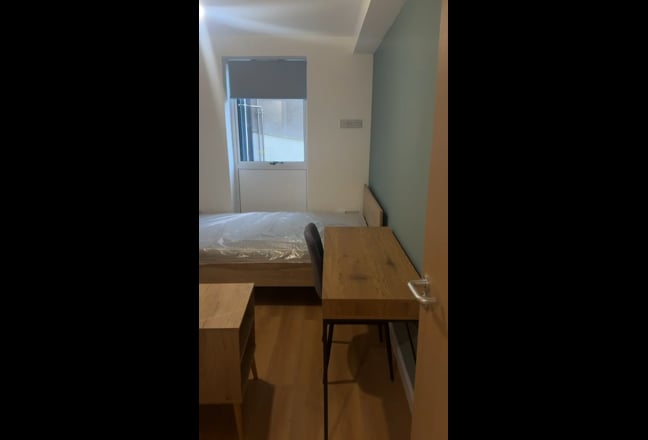 Student Room Available, Replacement Tenant Needed Main Photo