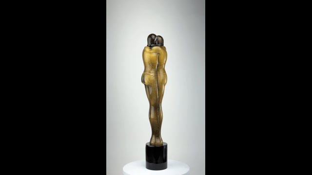  Escultura Amantes Preto com Ouro de Murano