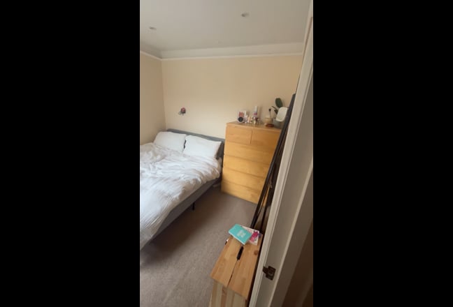 ⭐️Lovely Double Room in Balham⭐️ Main Photo