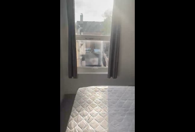 Newly Refurbished Fantastic house share  Main Photo