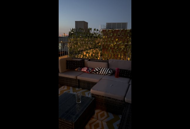 Room in 2 Bed Flat | Clapham | Big Private Rooftop Main Photo