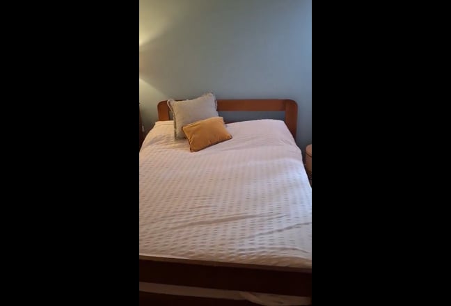 Single room available in nice, spacious house Main Photo