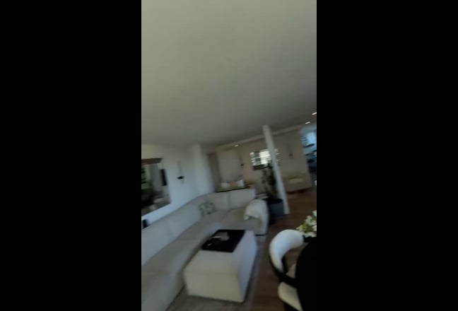   Room In Roof Top Apartment Stratford Center Main Photo