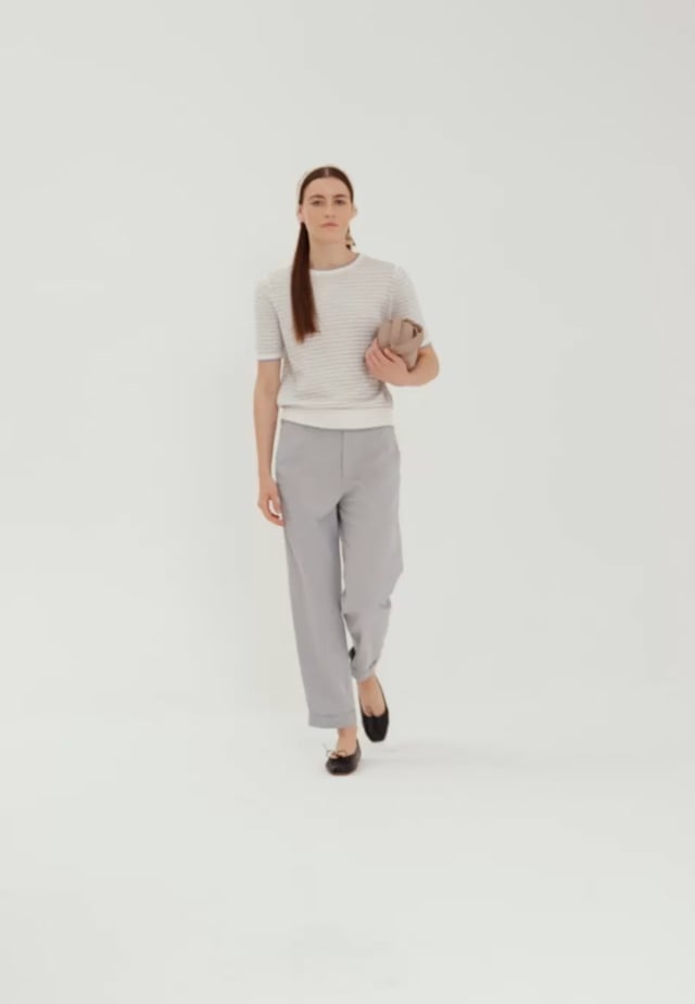 WOVEN TROUSERS WITH LYOCELL - SEREMIO 1 video