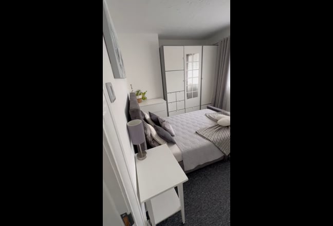 A cozy double room for rent  Main Photo