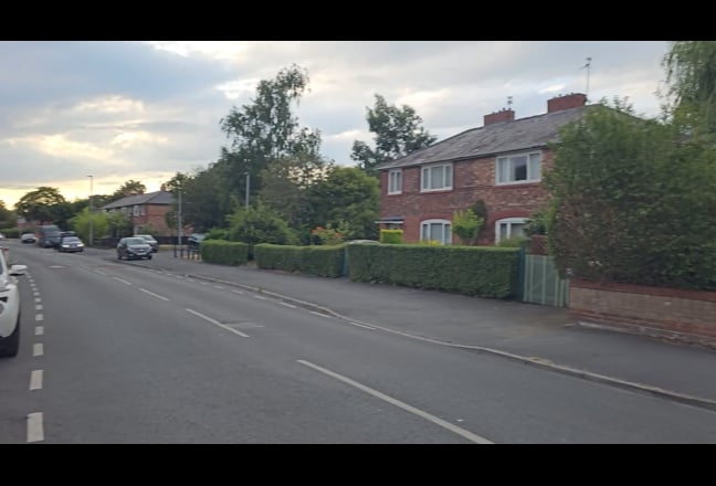 Spacious Double Room Available – &pound;650PCM (All Bil Main Photo