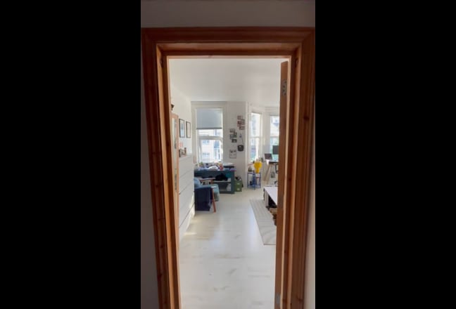 Video 1: 