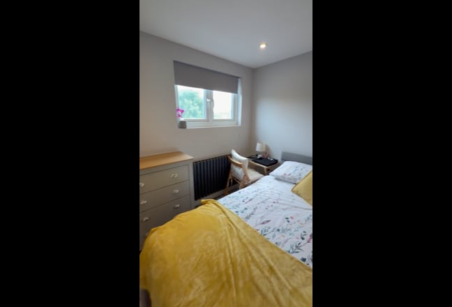New Double En-Suite Room - All Bills Included  Main Photo