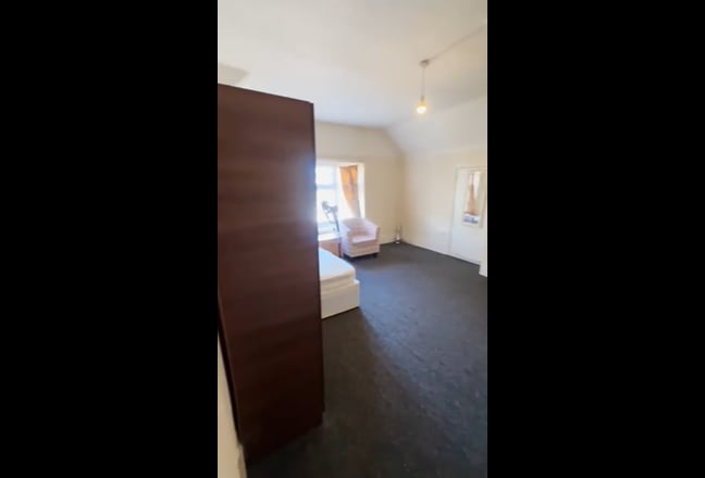 Video 1: 