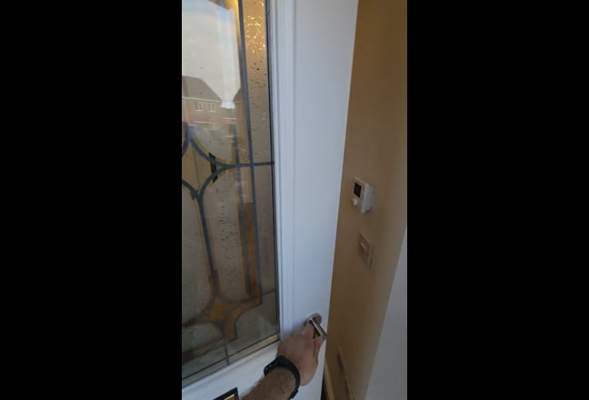 Premium Double Room in a Newly Refurbished Home  Main Photo