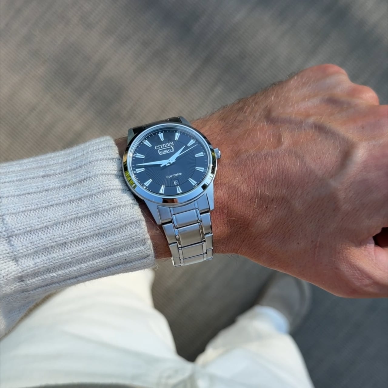 Citizen Classic Eco-Drive AW0100-86E - Ditur
