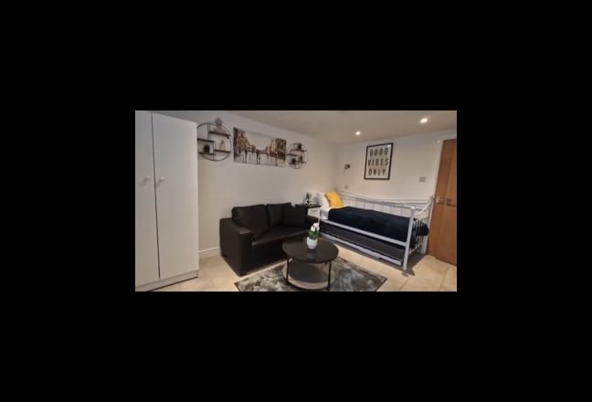 Video 1: 