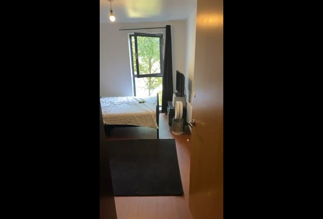 Double Room available in Bermondsey ASAP Main Photo
