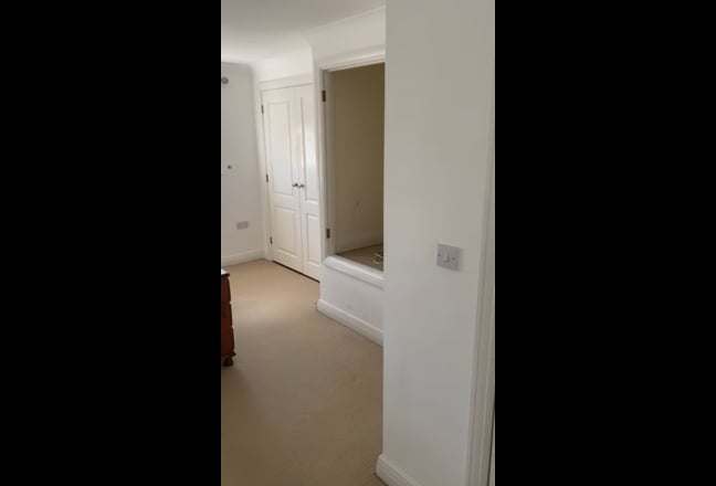 Video 1: Large Double Room
