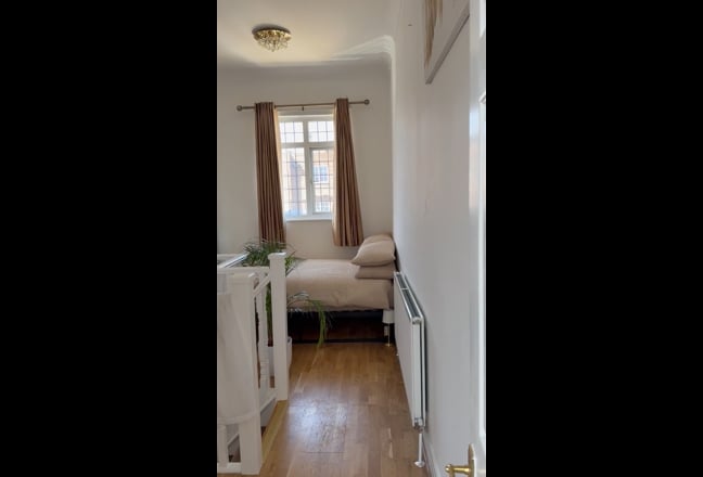 Self contain studio apartment  Main Photo