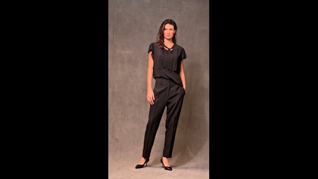 Blusa Crepe Manga Curta Preto Cristina