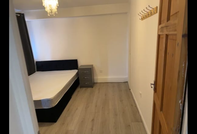 1 room apartment for rent in Edmonton  Main Photo