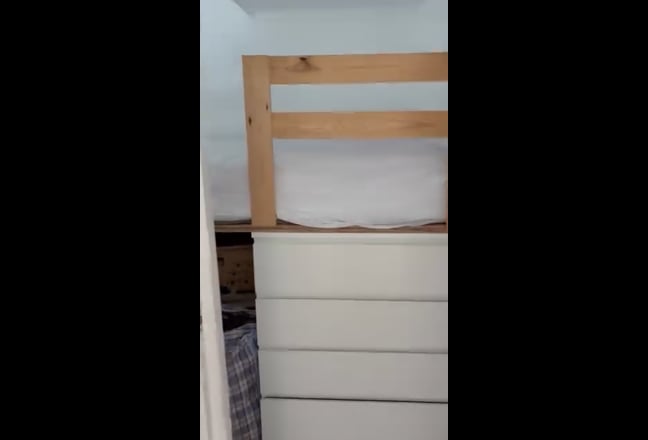 ✨ Double Bedroom in 4 Bed Flat with Garden Main Photo