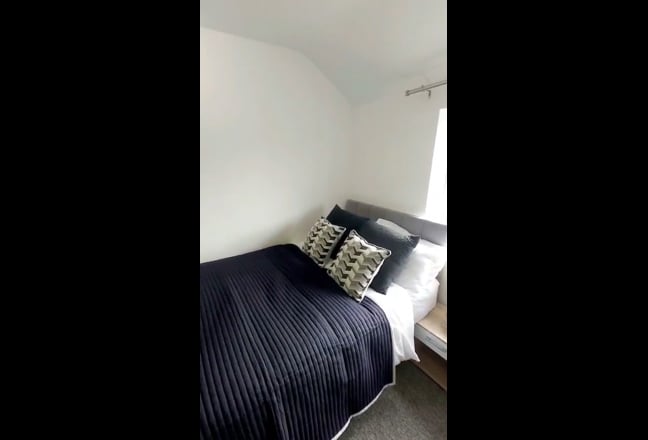 Double Room Available- All Bills inc Main Photo