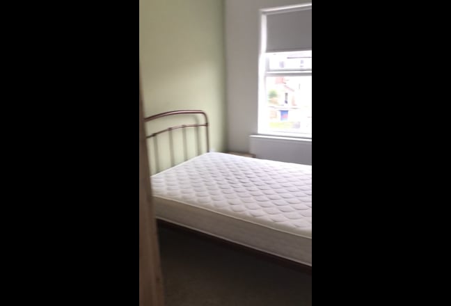 Rooms to Rent in DN4, Balby Main Photo