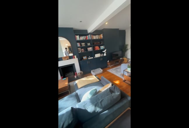 Master suite with en-suite and walk-in wardrobe Main Photo