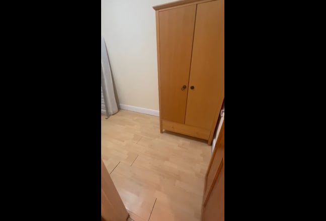  Fully Furnished Double Room Available  Main Photo