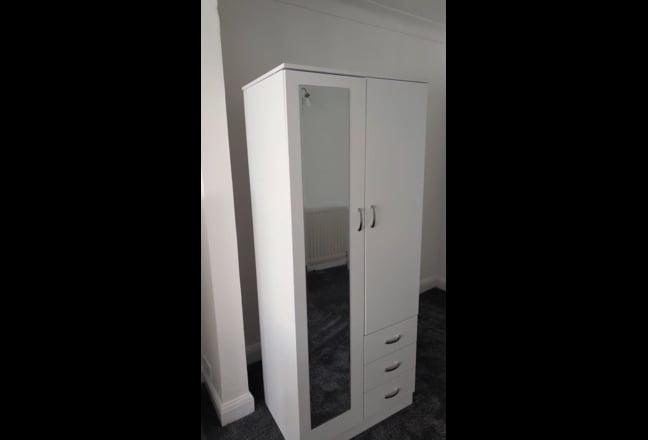Full furnished super King room with toilet Main Photo