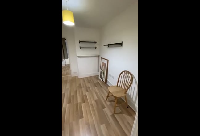 Bedsit. Double room with seperate living room  Main Photo