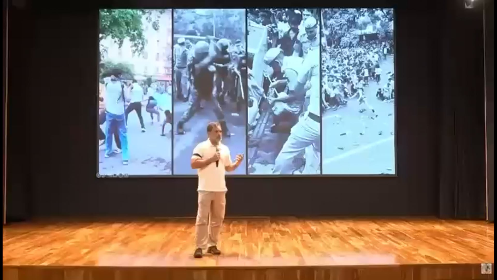 इंदिरा भवन नई दिल्ली से Live 