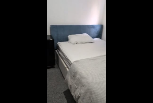  Large Room Near  City Centre ,Herioty Watt&Napier Main Photo
