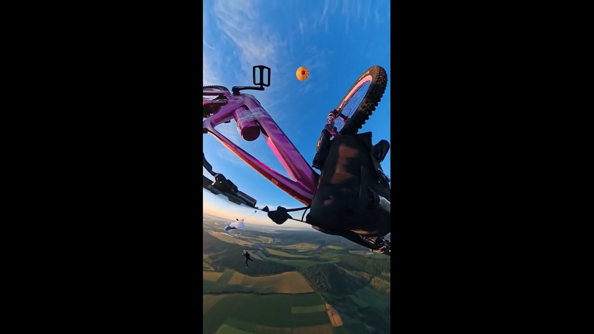 Balloon biking - Mountain biker rides off hot air balloon!
