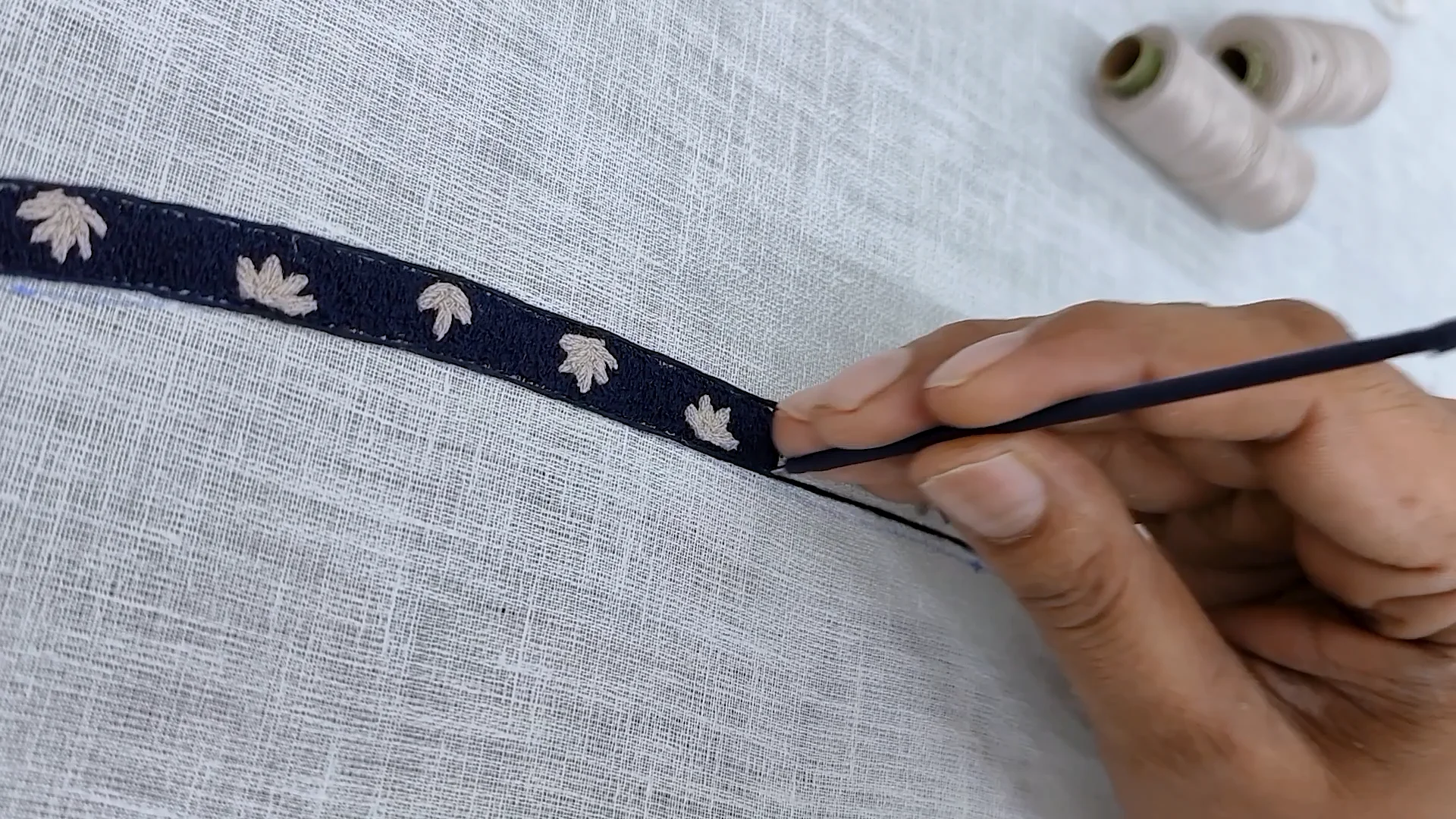 Bold hand embroidery | Jupe by Jackie