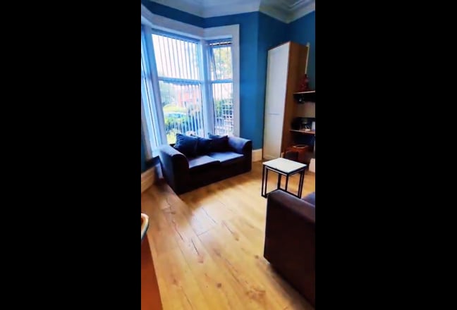 5 Double Rooms Ready Now in a 6 Bed House! - WA10  Main Photo