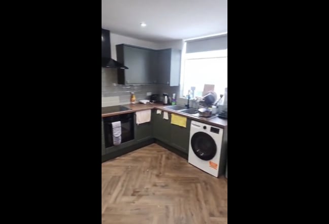 Video 1: 