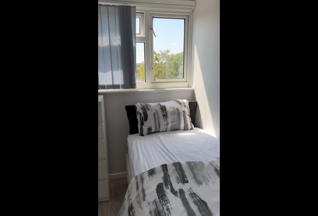 Lovely Rooms Main Photo