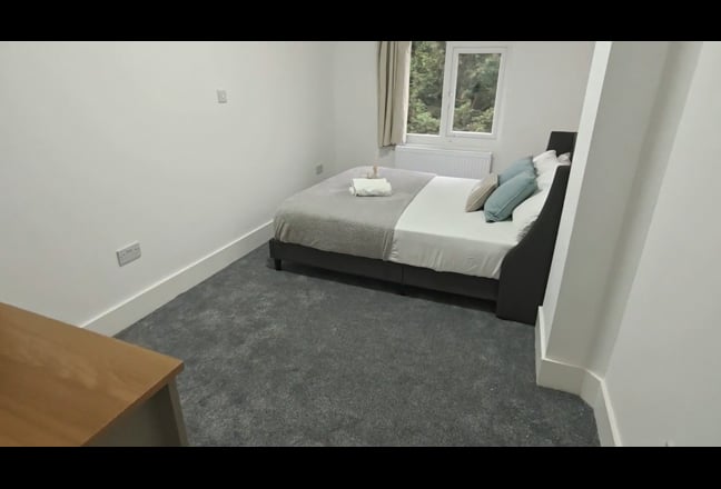 New Huge ensuite 1min to station | Bills Included  Main Photo