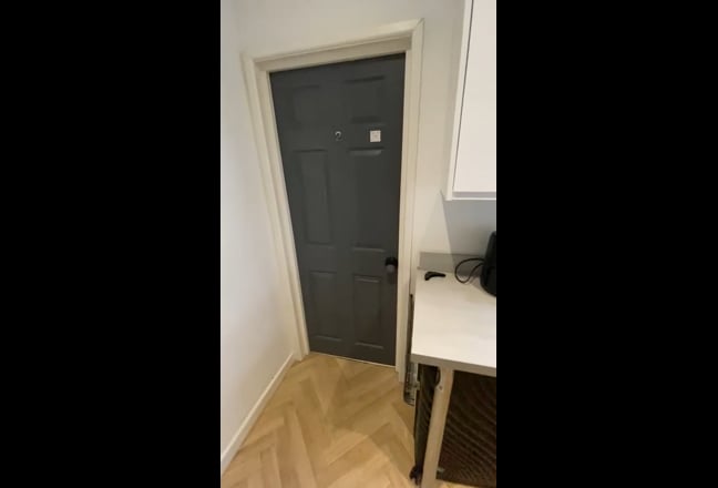 Video 1: 