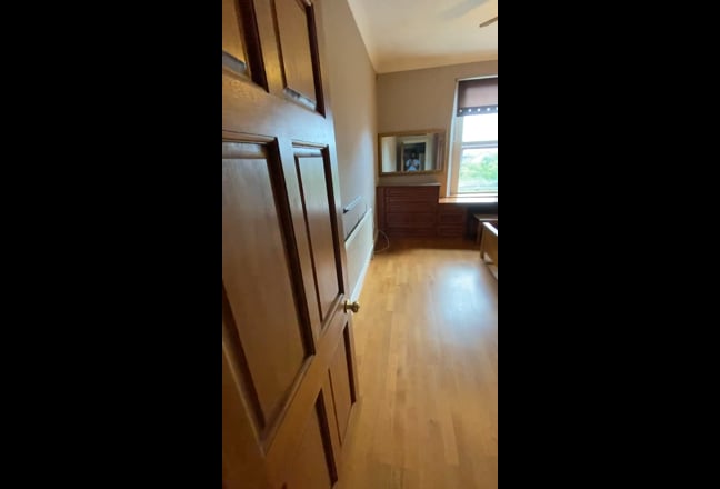 Large  Room with All Bills BS6 Main Photo