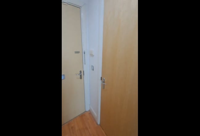Video 1: Lounge Diner