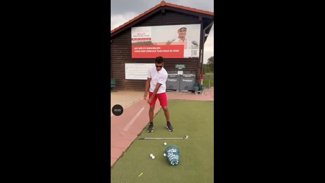 Play swing video